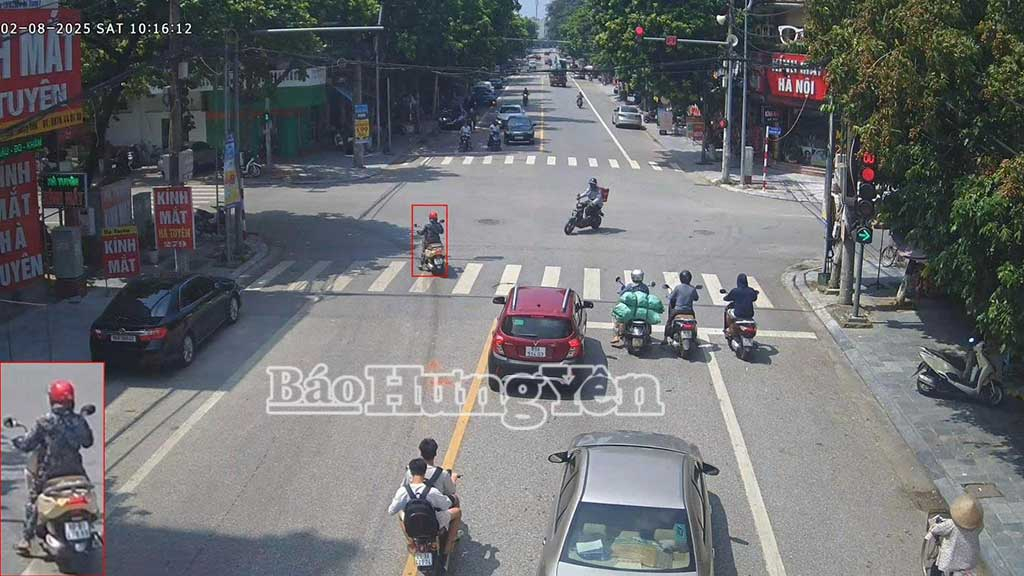 Phương tiện vi phạm giao thông không chấp hành hiệu lệnh của đèn tín hiệu giao thông sẽ bị phạt nguội (Ảnh: Báo Hưng Yên)