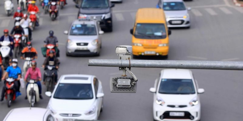 Danh sách 56 xe vượt đèn đỏ bị phạt nguội theo Nghị định 168